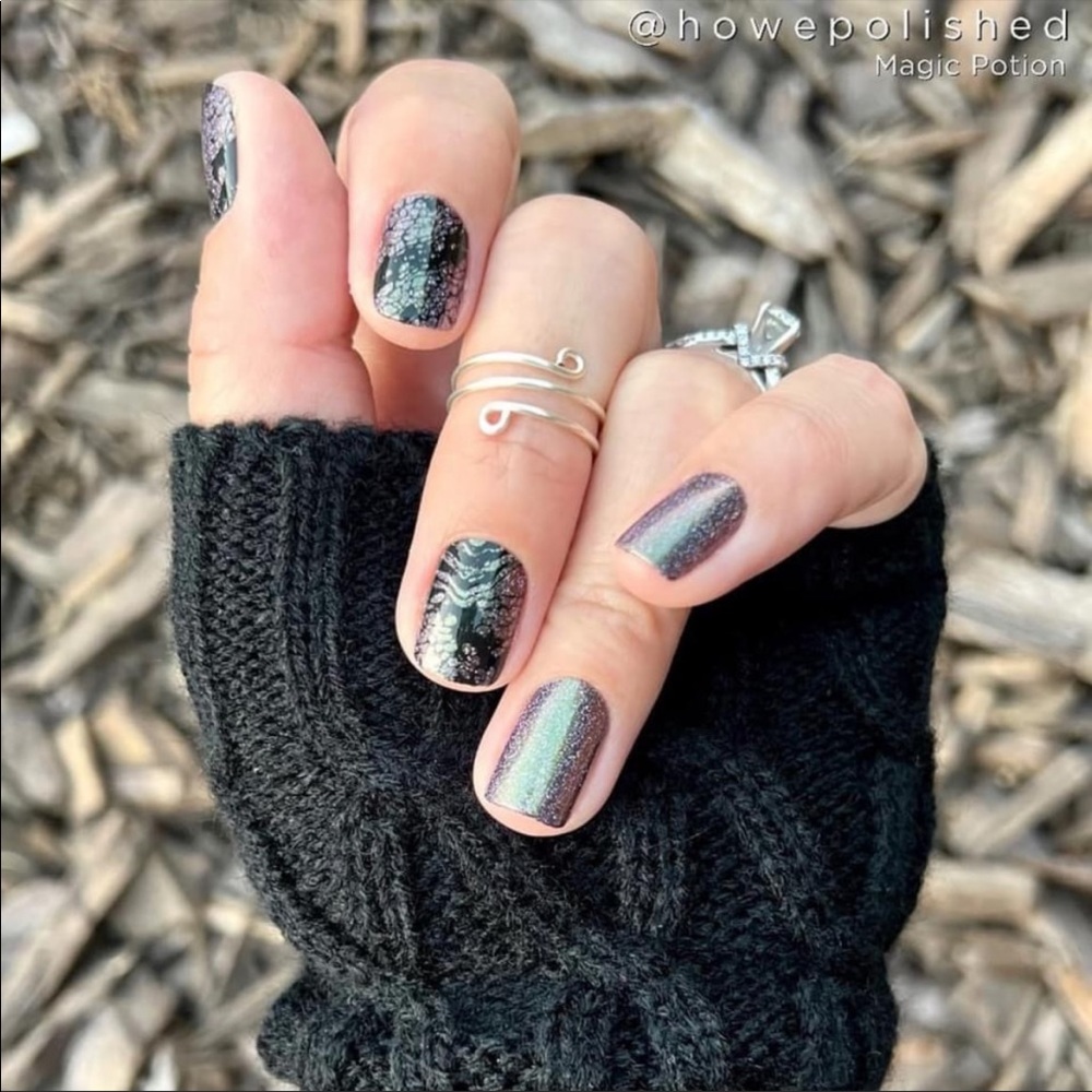 *Retired* Color Street: Magic Potion | Green Purple Fall Glitter Halloween - Picture 7 of 15